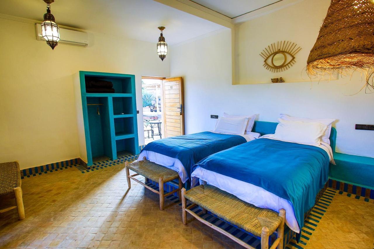 Riadsuerteloca Merzouga Hassilabied Dış mekan fotoğraf A bedroom at the hotel
